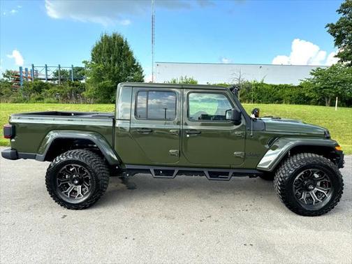 2021 Jeep Gladiator Overland