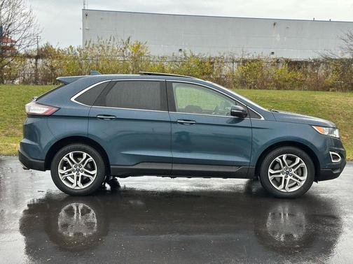 2016 Ford Edge Titanium