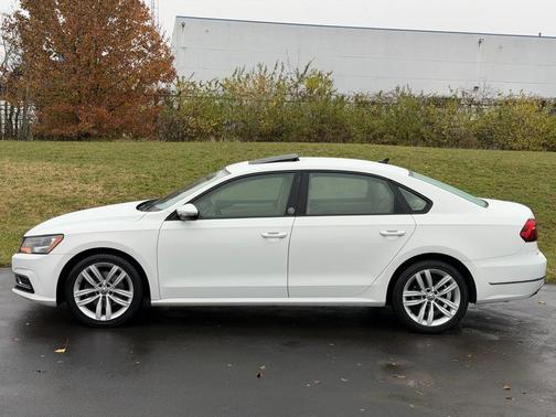 2019 Volkswagen Passat 2.0T Wolfsburg Edition