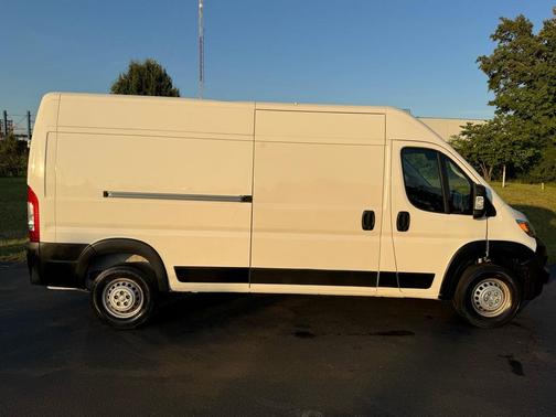 2024 RAM ProMaster 2500 Tradesman