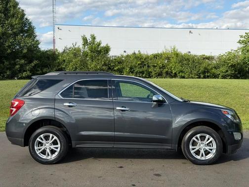 Nightfall Gray Metallic 2017 Chevrolet Equinox 1LT