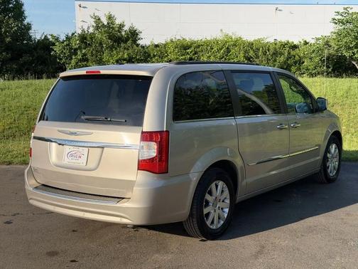 Tan 2015 Chrysler Town & Country Touring