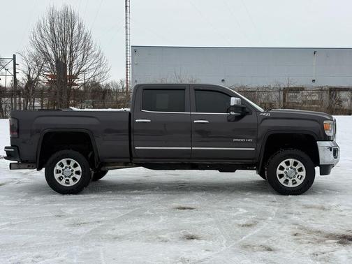 2015 GMC Sierra 2500 SLT