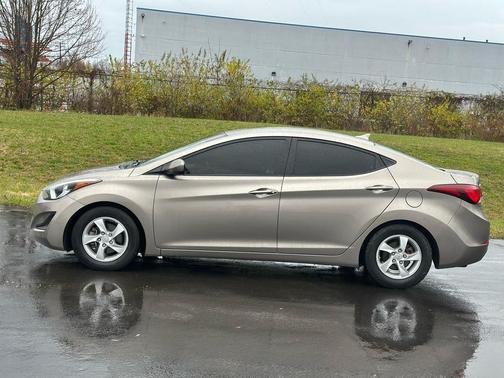 2014 Hyundai ELANTRA Limited