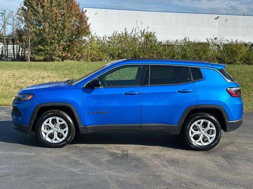 2024 Jeep Compass Latitude