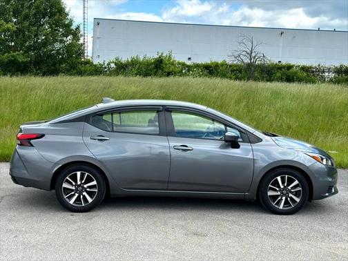 2021 Nissan Versa 1.6 SV