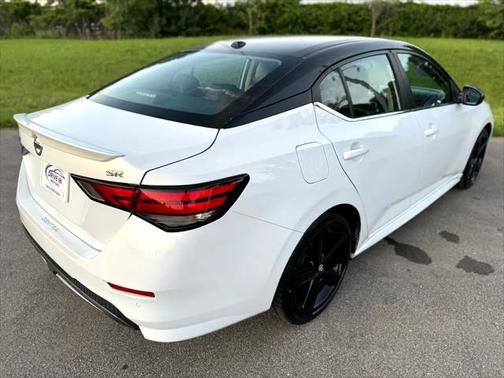 2022 Nissan Sentra SR
