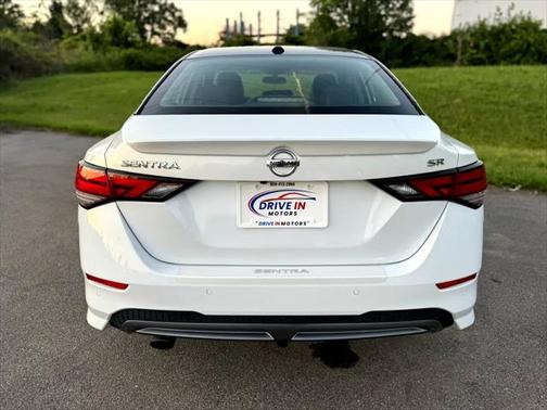 2022 Nissan Sentra SR