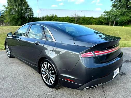 2020 Lincoln MKZ Standard