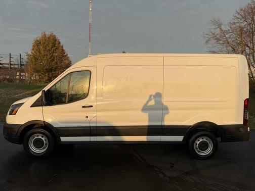 2020 Ford Transit-250 Base