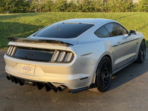 2017 Ford Mustang GT