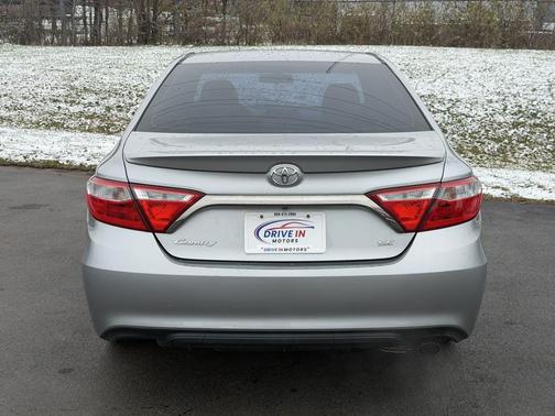 2016 Toyota Camry XLE