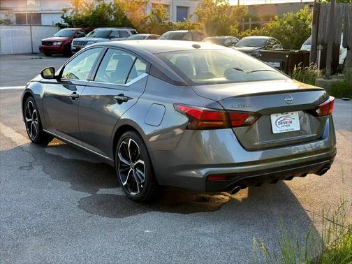 2024 Nissan Altima SR FWD