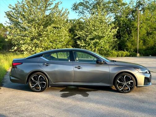 2024 Nissan Altima SR FWD