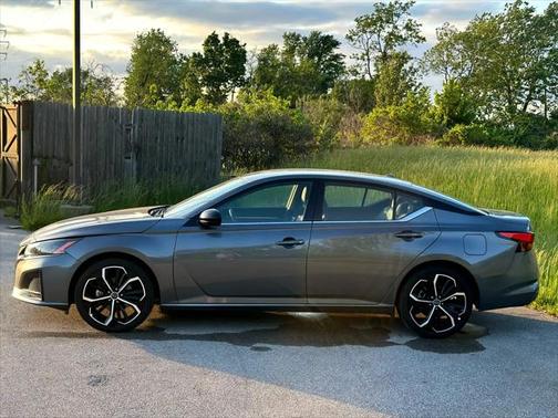 2024 Nissan Altima SR FWD