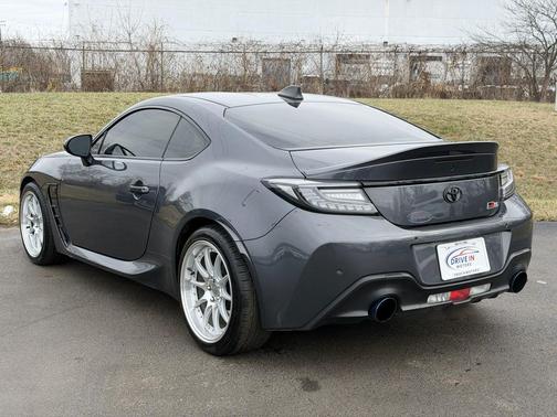 2022 Toyota GR86 Premium