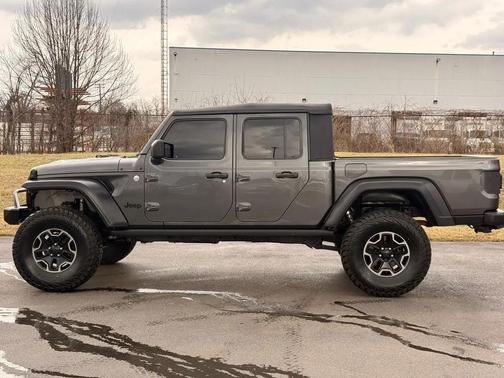 2020 Jeep Gladiator Sport S