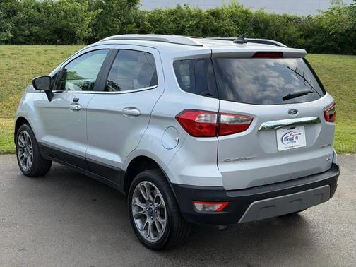 Moondust Silver Metallic 2018 Ford EcoSport Titanium