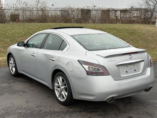 2014 Nissan Maxima SV