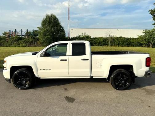 2016 Chevrolet Silverado 1500 Custom