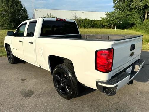 2016 Chevrolet Silverado 1500 Custom