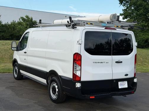 Oxford White 2019 Ford Transit-150 Base