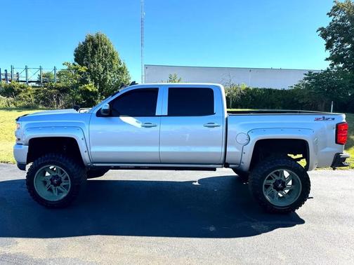 2017 Chevrolet Silverado 1500 2LT