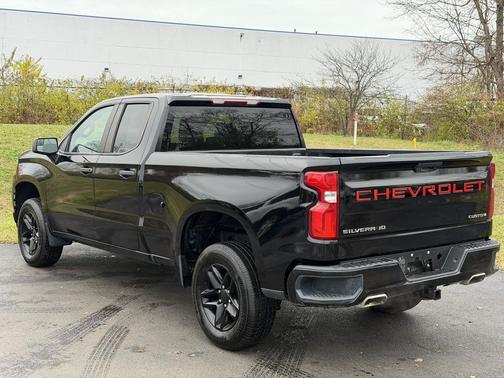 2019 Chevrolet Silverado 1500 Custom Trail Boss