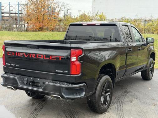 2019 Chevrolet Silverado 1500 Custom Trail Boss