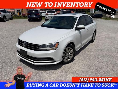 Pure White 2015 Volkswagen Jetta 2.0L TDI SE w/Connectivity