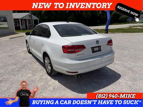 Pure White 2015 Volkswagen Jetta 2.0L TDI SE w/Connectivity