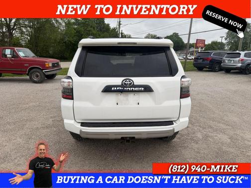 Super White 2018 Toyota 4Runner Sport