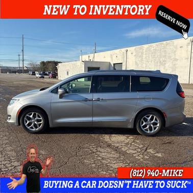 2018 Chrysler Pacifica Touring-L