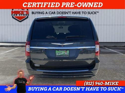 2013 Chrysler Town & Country Touring