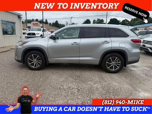 Celestial Silver Metallic 2017 Toyota Highlander XLE