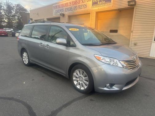 2011 Toyota Sienna Limited