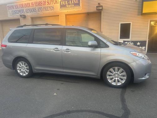 2011 Toyota Sienna Limited