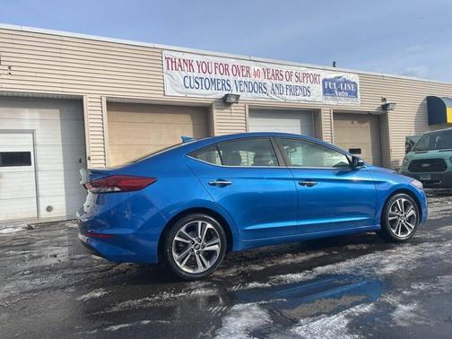 2017 Hyundai ELANTRA Limited