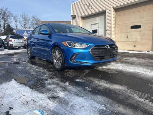 2017 Hyundai ELANTRA Limited