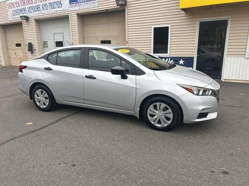 2020 Nissan Versa 1.6 S