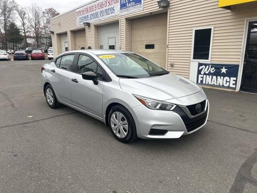 2020 Nissan Versa 1.6 S