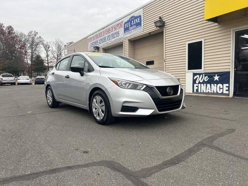 2020 Nissan Versa 1.6 S