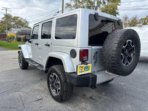 2012 Jeep Wrangler Unlimited Altitude