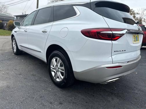 2020 Buick Enclave FWD Essence