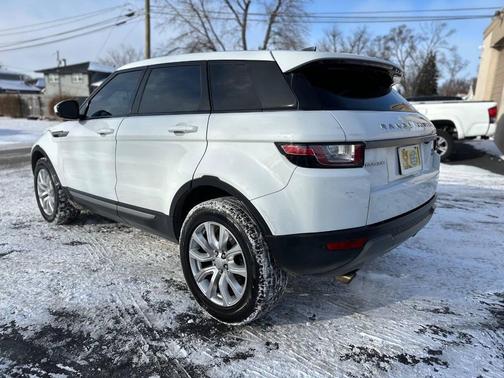2017 Land Rover Range Rover Evoque SE