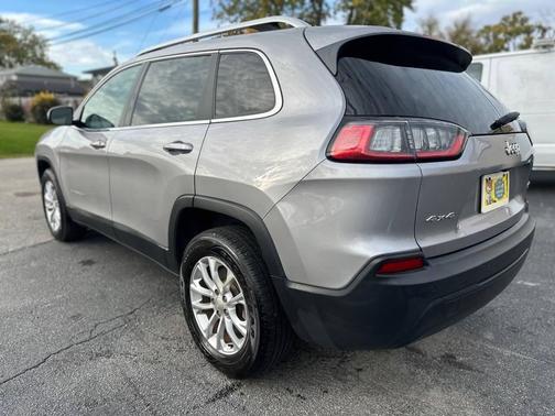 2019 Jeep Cherokee Latitude