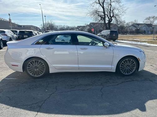 2015 Lincoln MKZ Base