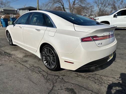 2015 Lincoln MKZ Base