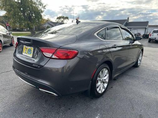 2015 Chrysler 200 C