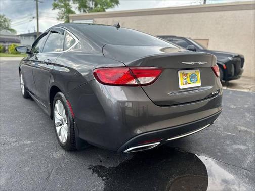 2015 Chrysler 200 C